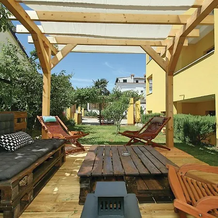 Awesome In With 2 Bedrooms And Wifi